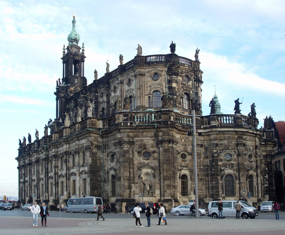 Hofkirche 50e
